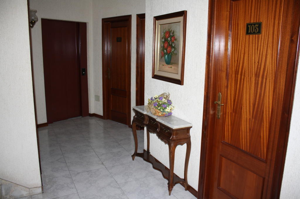 Hotel Cristaleiro Гондомар Екстериор снимка