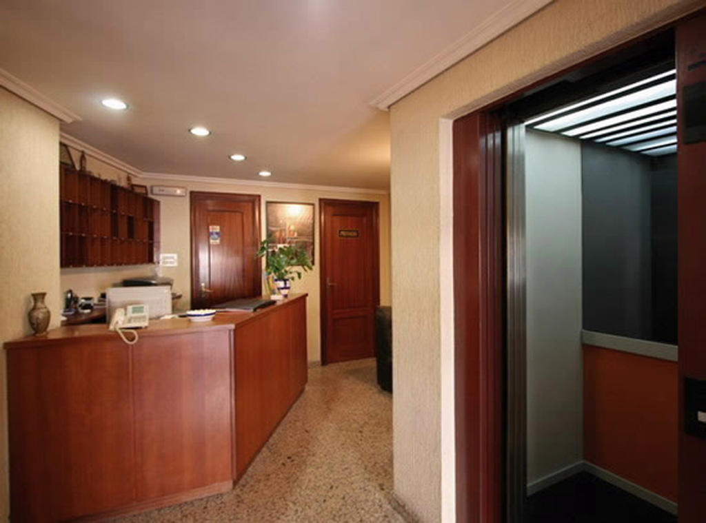 Hotel Cristaleiro Гондомар Екстериор снимка